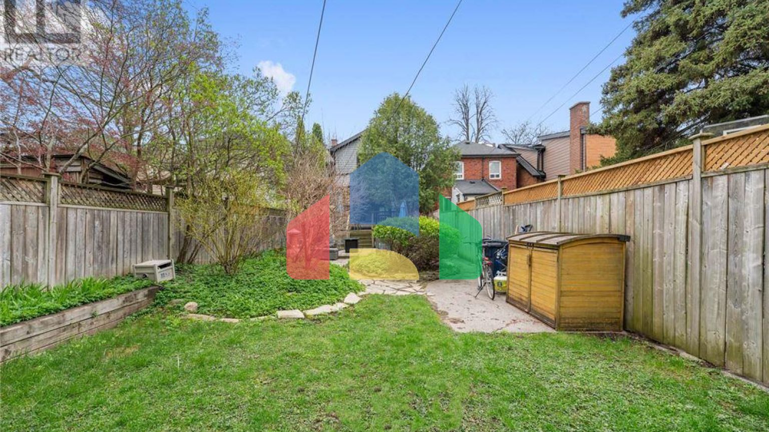 Residential - Single Family Home - Toronto, Canada - Canada