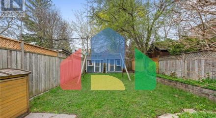 Residential - Single Family Home - Toronto, Canada - Canada