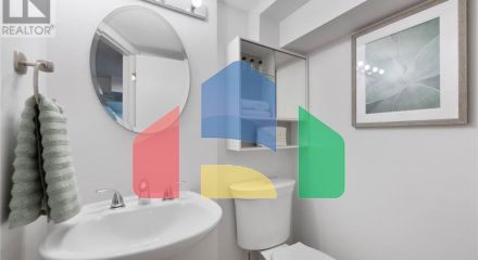 Residential - Single Family Home - Toronto, Canada - Canada