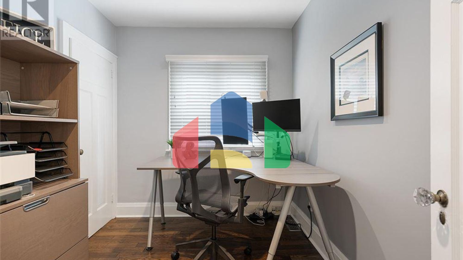 Residential - Single Family Home - Toronto, Canada - Canada