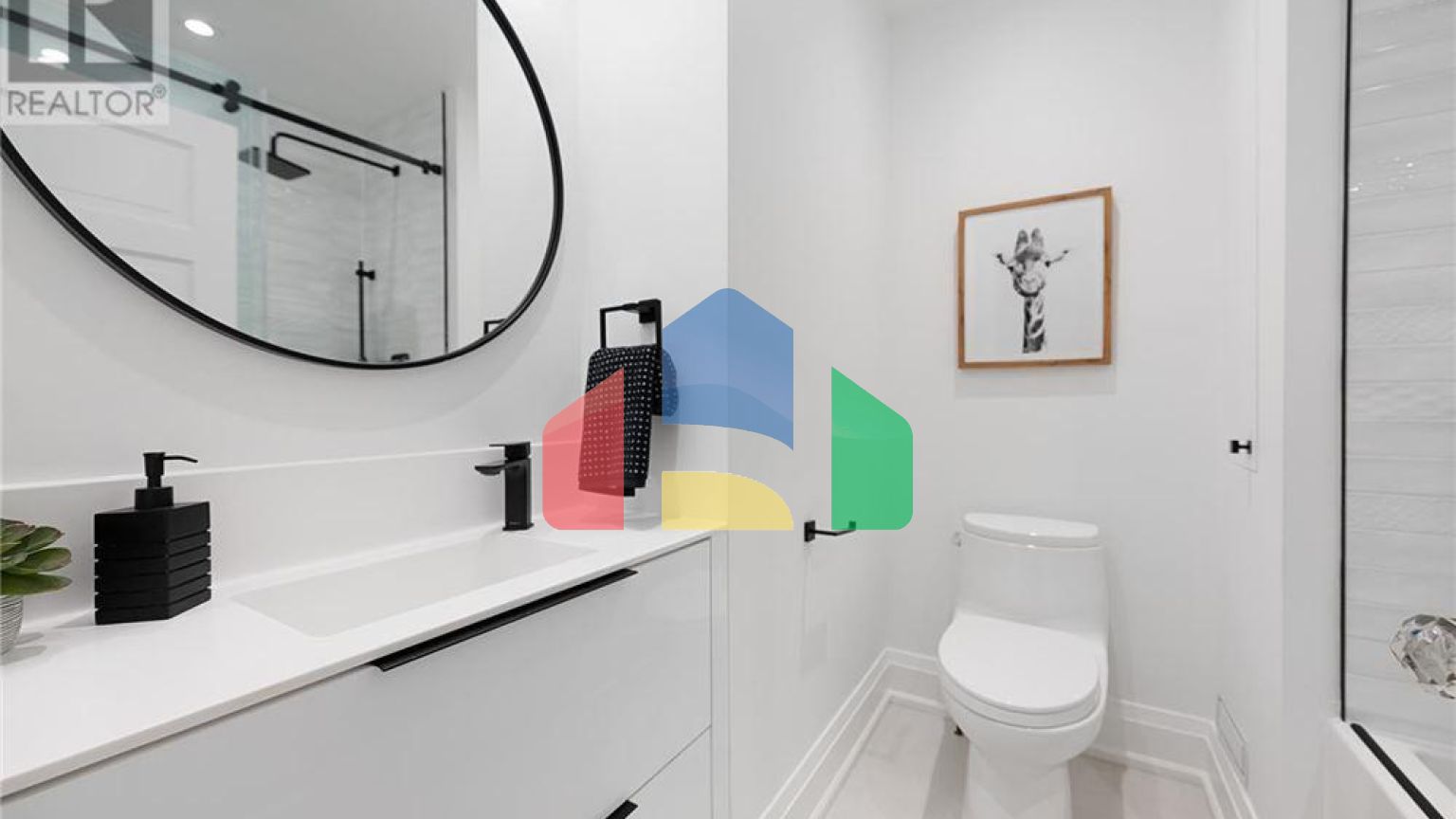 Residential - Single Family Home - Toronto, Canada - Canada