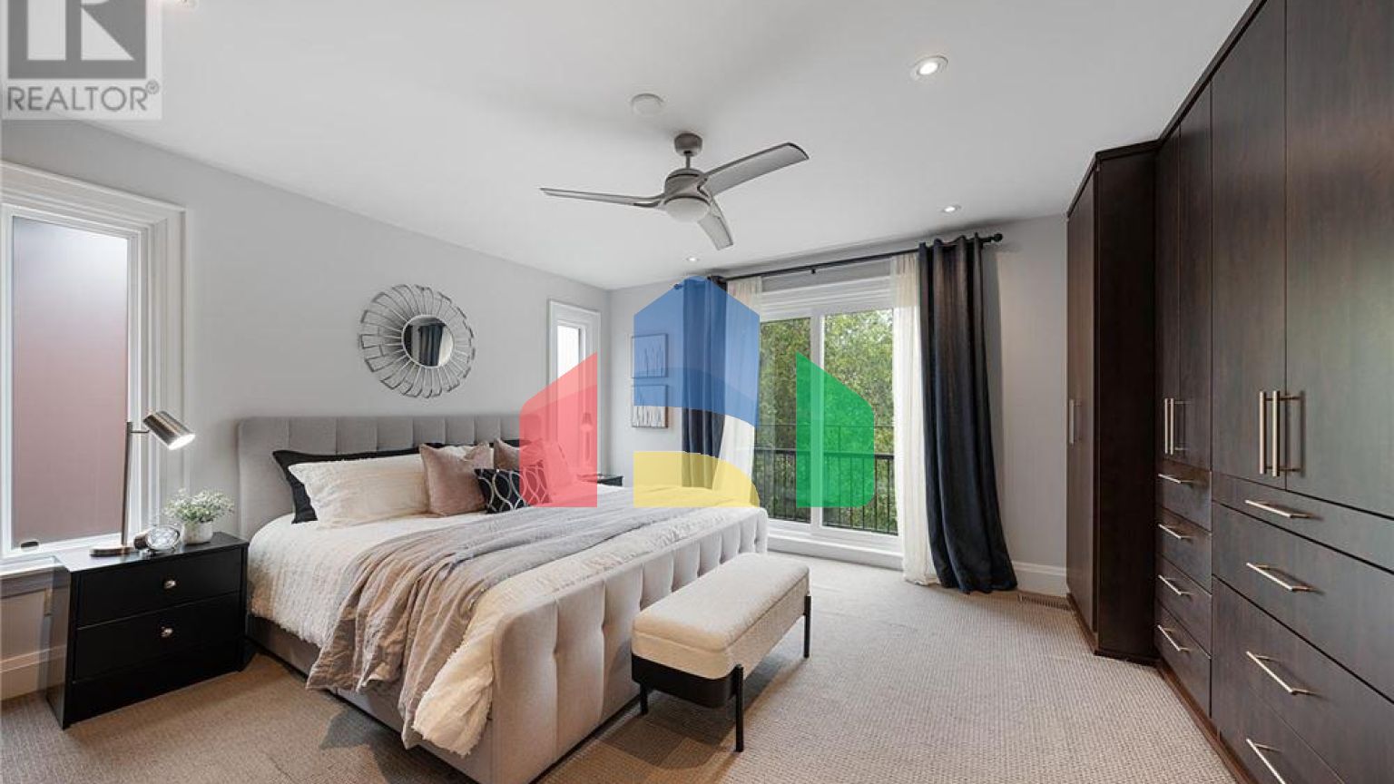 Residential - Single Family Home - Toronto, Canada - Canada