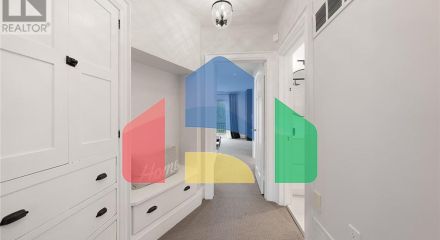 Residential - Single Family Home - Toronto, Canada - Canada