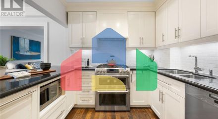 Residential - Single Family Home - Toronto, Canada - Canada