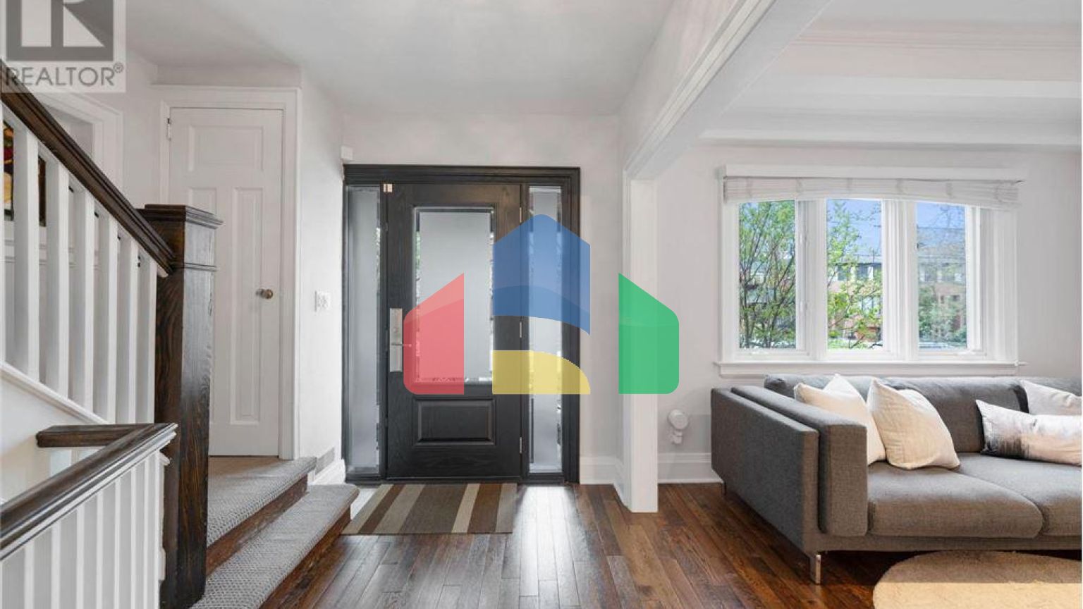 Residential - Single Family Home - Toronto, Canada - Canada