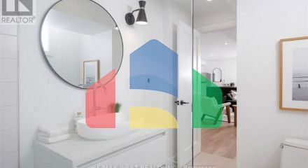 Residential - Single Family Home - Toronto, Canada - Canada