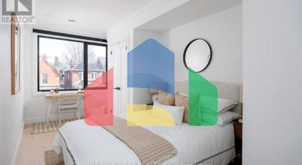 Residential - Single Family Home - Toronto, Canada - Canada