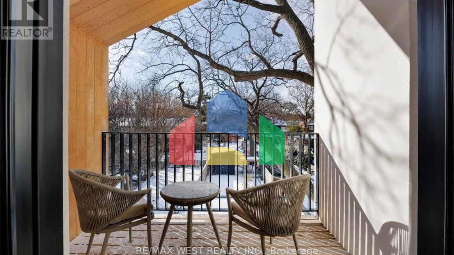 Residential - Single Family Home - Toronto, Canada - Canada