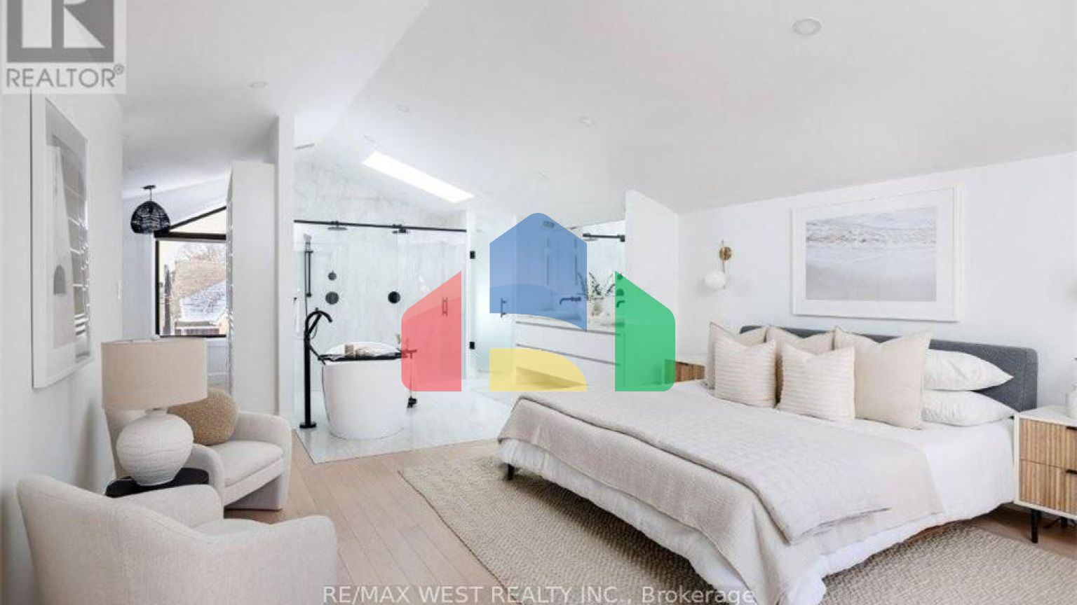 Residential - Single Family Home - Toronto, Canada - Canada