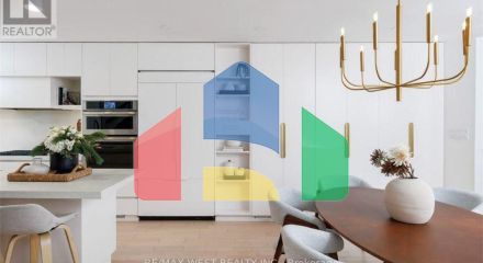 Residential - Single Family Home - Toronto, Canada - Canada