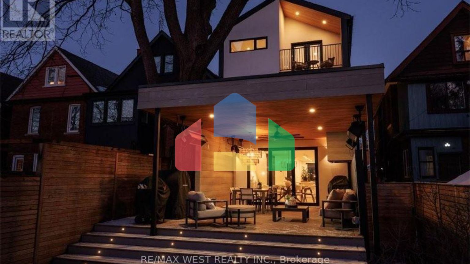 Residential - Single Family Home - Toronto, Canada - Canada