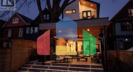 Residential - Single Family Home - Toronto, Canada - Canada