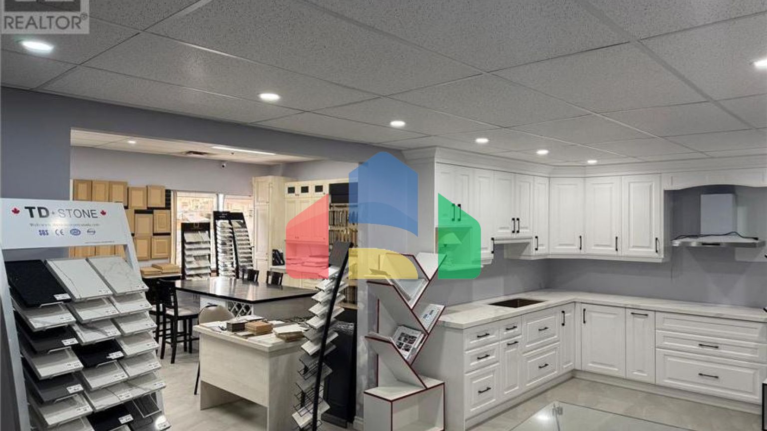 Commercial - Commercial/Retail - Toronto, Canada - Canada