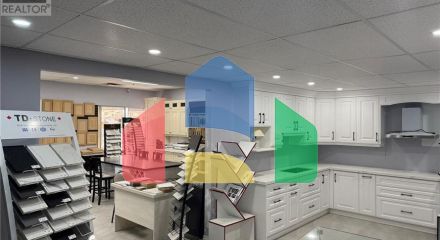 Commercial - Commercial/Retail - Toronto, Canada - Canada