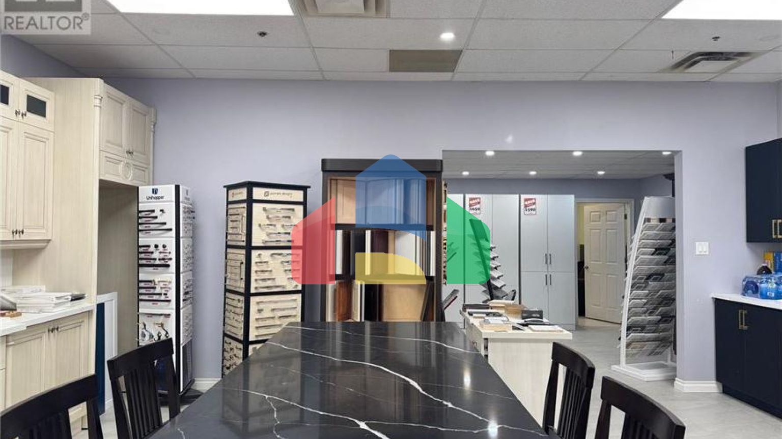 Commercial - Commercial/Retail - Toronto, Canada - Canada