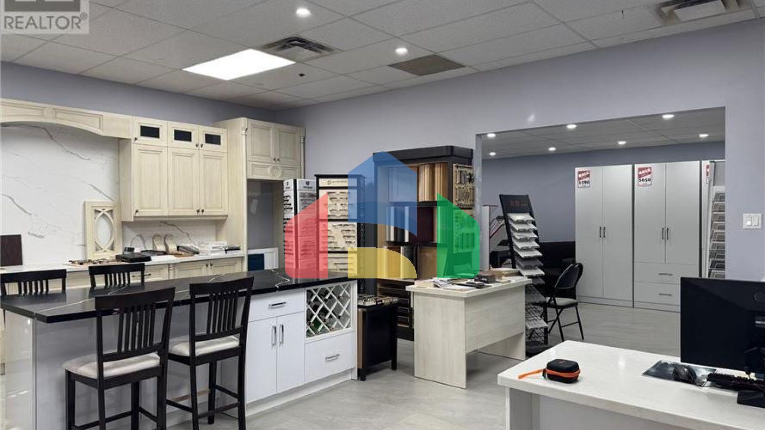 Commercial - Commercial/Retail - Toronto, Canada - Canada