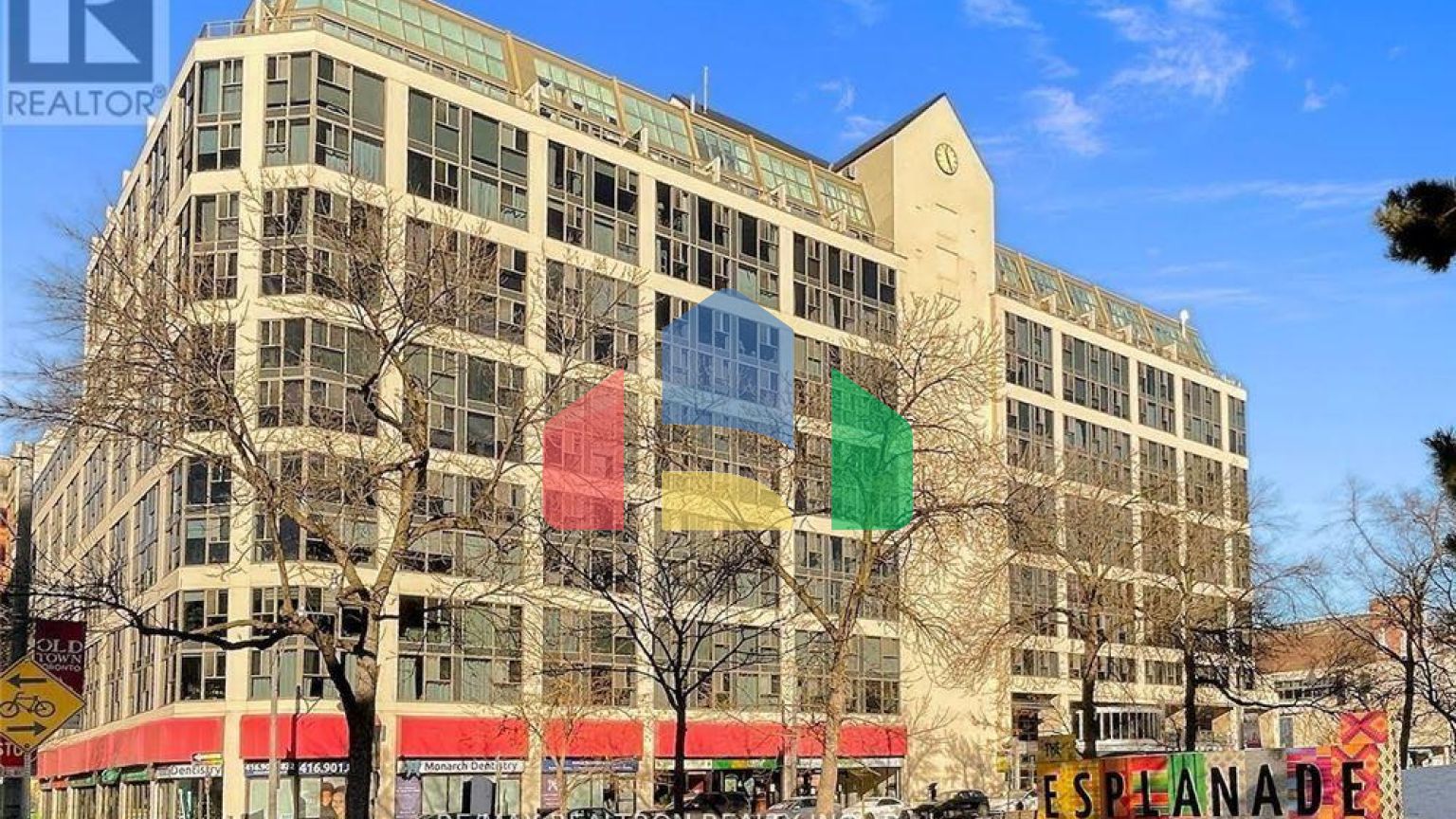 Residential - Single Family Home - Toronto, Canada - Canada