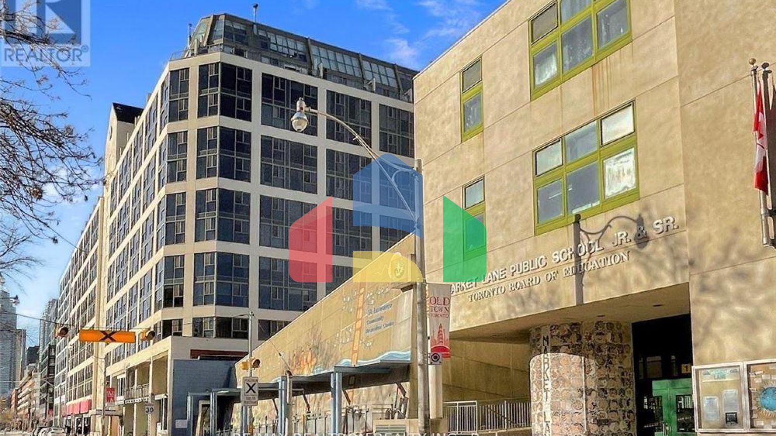 Residential - Single Family Home - Toronto, Canada - Canada