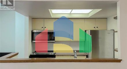 Residential - Single Family Home - Toronto, Canada - Canada