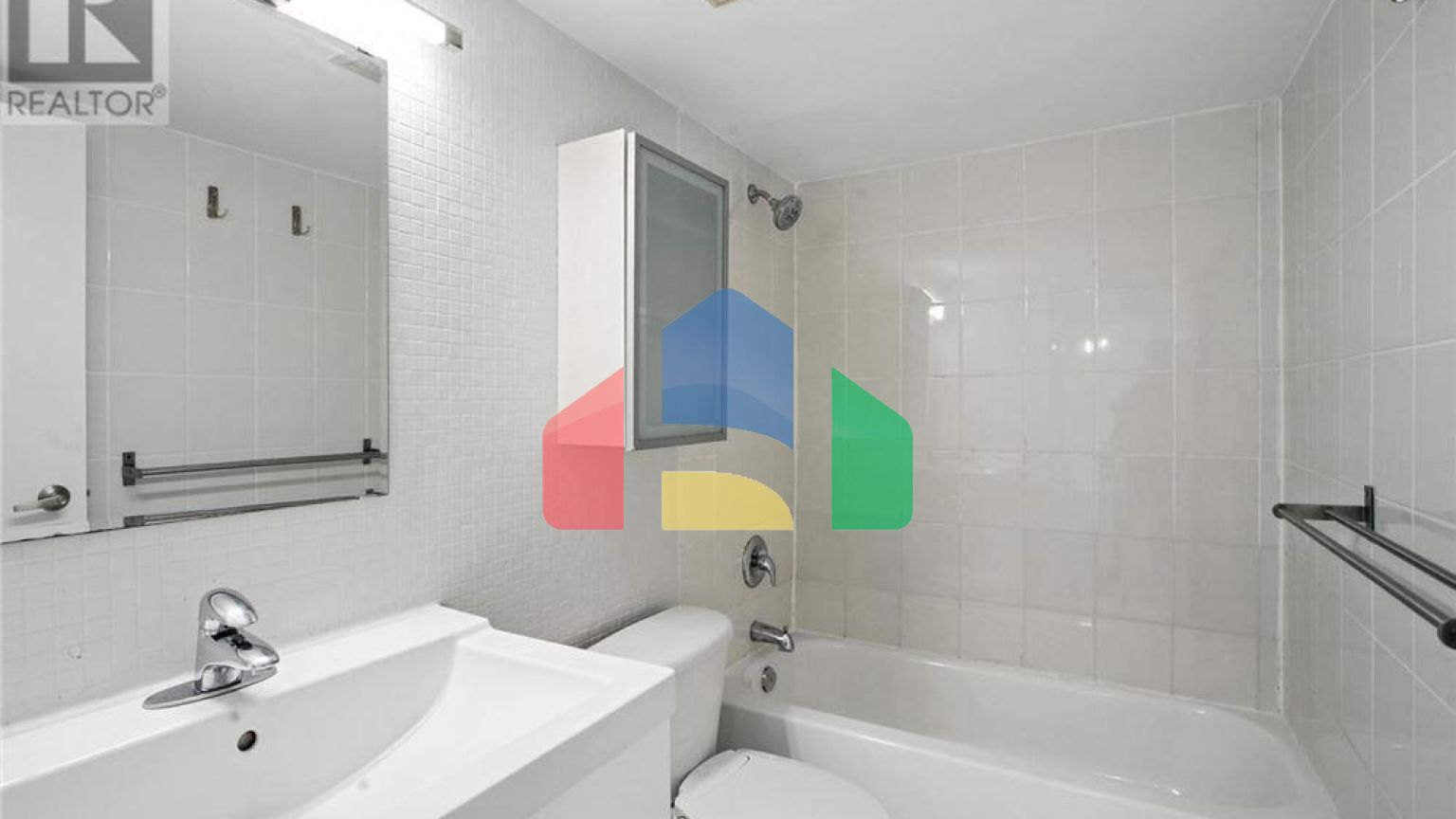 Residential - Condo/Apartment - Toronto, Canada - Canada