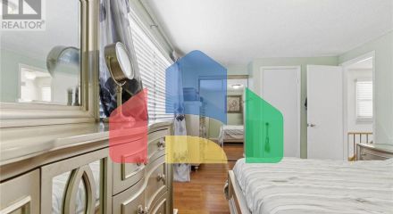 Residential - Single Family Home - Toronto, Canada - Canada