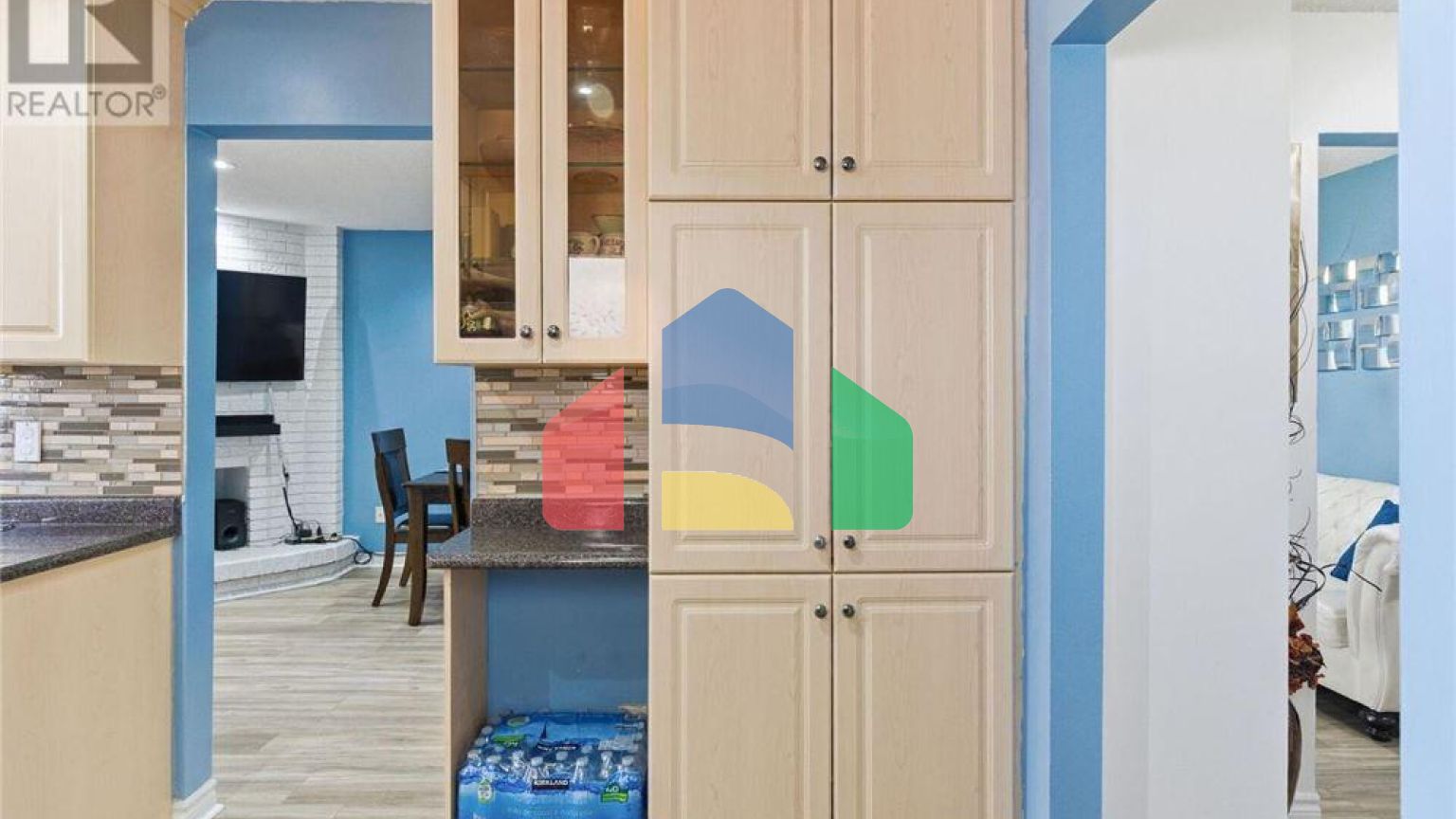 Residential - Single Family Home - Toronto, Canada - Canada