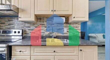 Residential - Single Family Home - Toronto, Canada - Canada