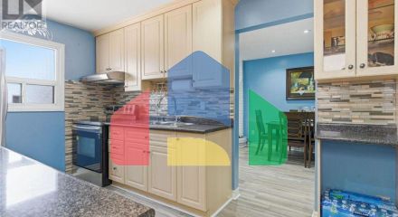 Residential - Single Family Home - Toronto, Canada - Canada