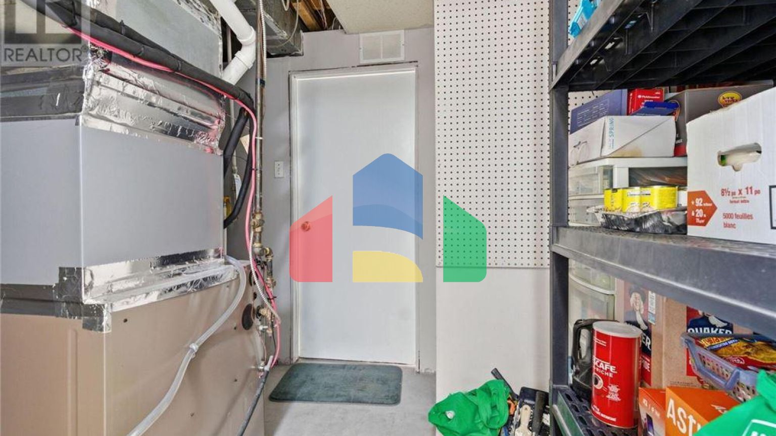 Residential - Single Family Home - Toronto, Canada - Canada