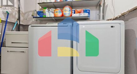 Residential - Single Family Home - Toronto, Canada - Canada