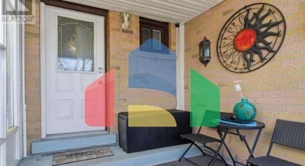 Residential - Single Family Home - Toronto, Canada - Canada