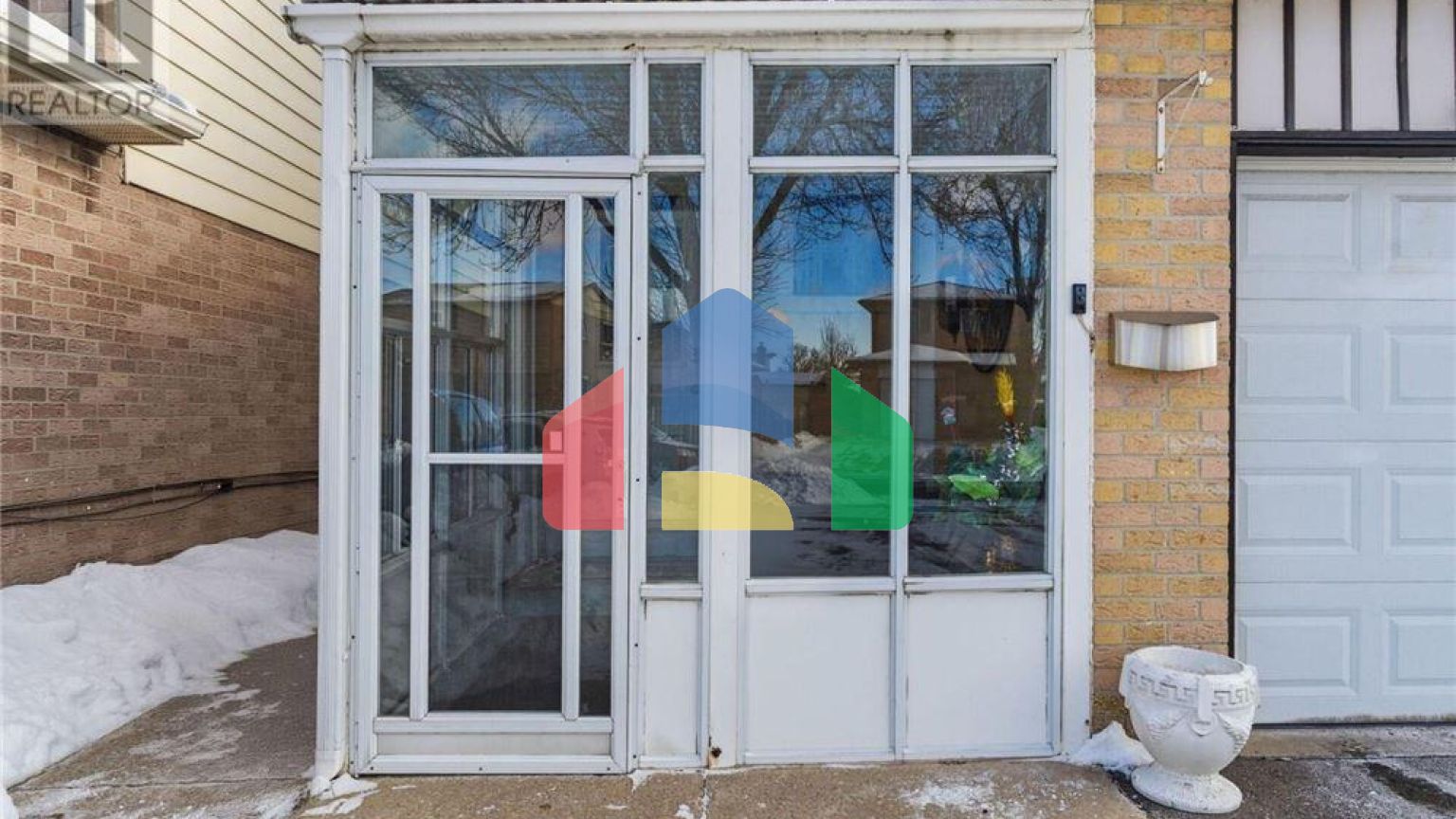 Residential - Single Family Home - Toronto, Canada - Canada