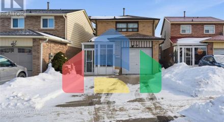 Residential - Single Family Home - Toronto, Canada - Canada