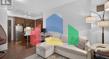 Residential - Single Family Home - Toronto, Canada - Canada