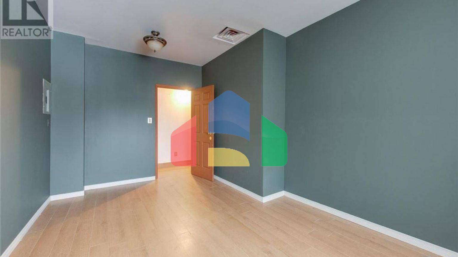 Commercial - Commercial/Retail - Toronto, Canada - Canada