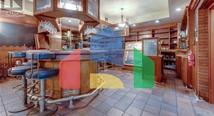 Commercial - Commercial/Retail - Toronto, Canada - Canada