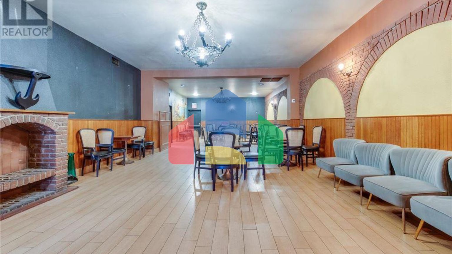 Commercial - Commercial/Retail - Toronto, Canada - Canada