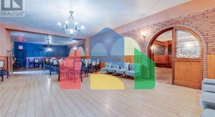 Commercial - Commercial/Retail - Toronto, Canada - Canada