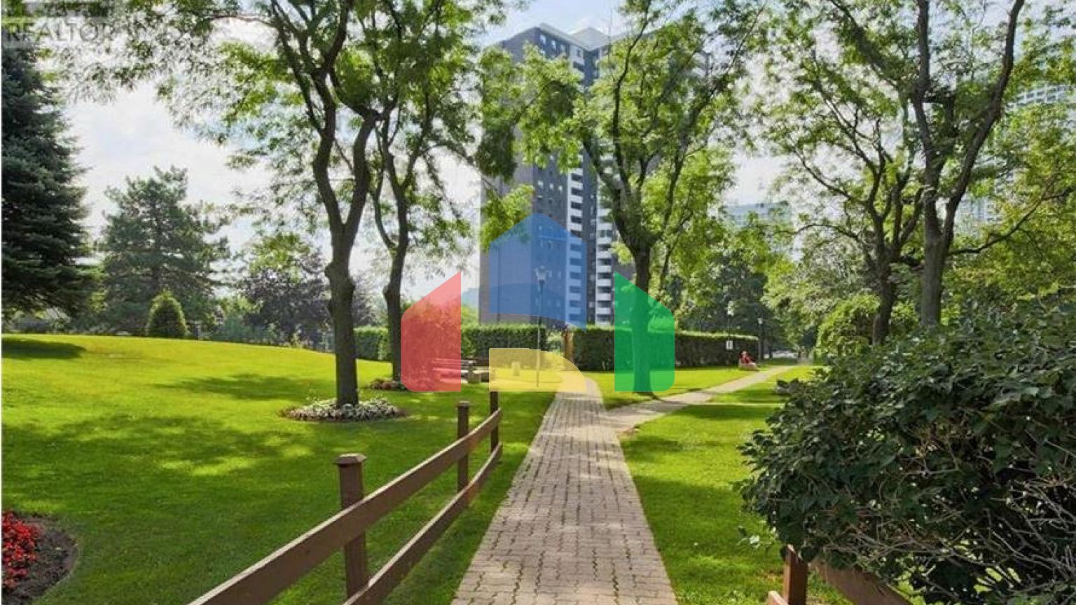 Residential - Single Family Home - Toronto, Canada - Canada