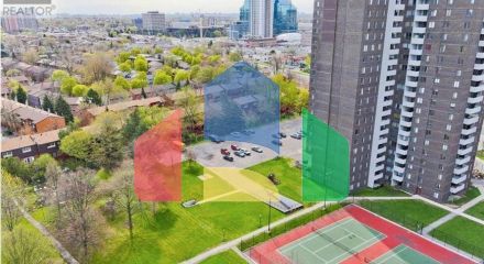 Residential - Single Family Home - Toronto, Canada - Canada