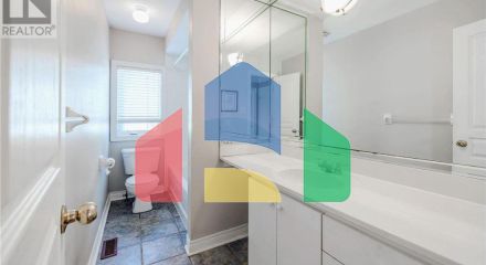 Residential - Single Family Home - Toronto, Canada - Canada