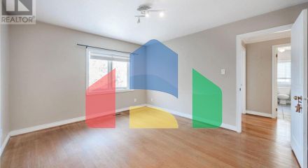 Residential - Single Family Home - Toronto, Canada - Canada