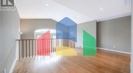 Residential - Single Family Home - Toronto, Canada - Canada