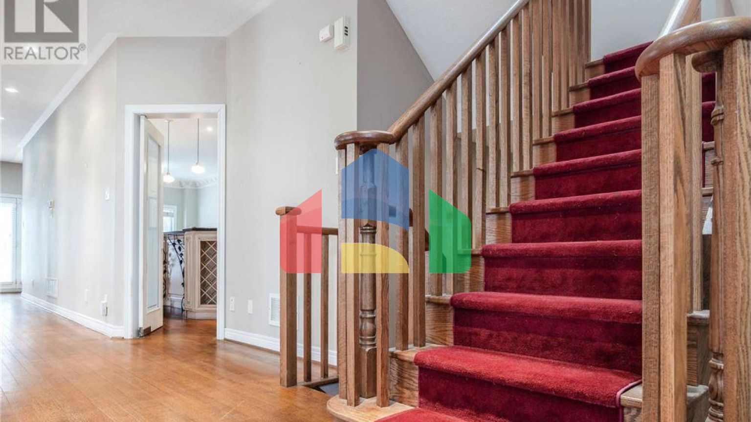 Residential - Single Family Home - Toronto, Canada - Canada