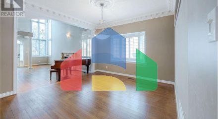 Residential - Single Family Home - Toronto, Canada - Canada