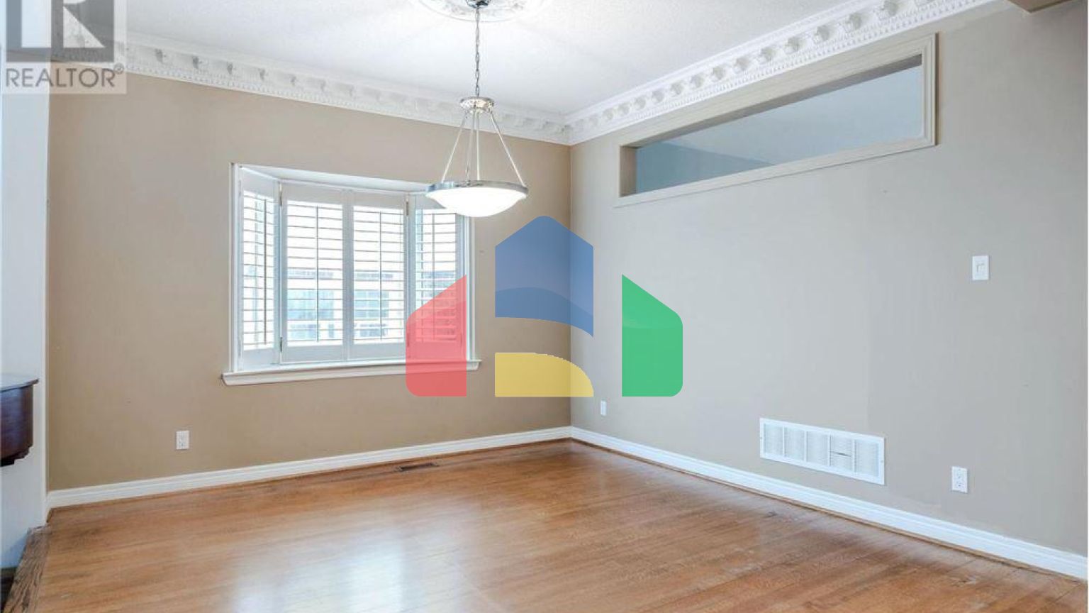 Residential - Single Family Home - Toronto, Canada - Canada