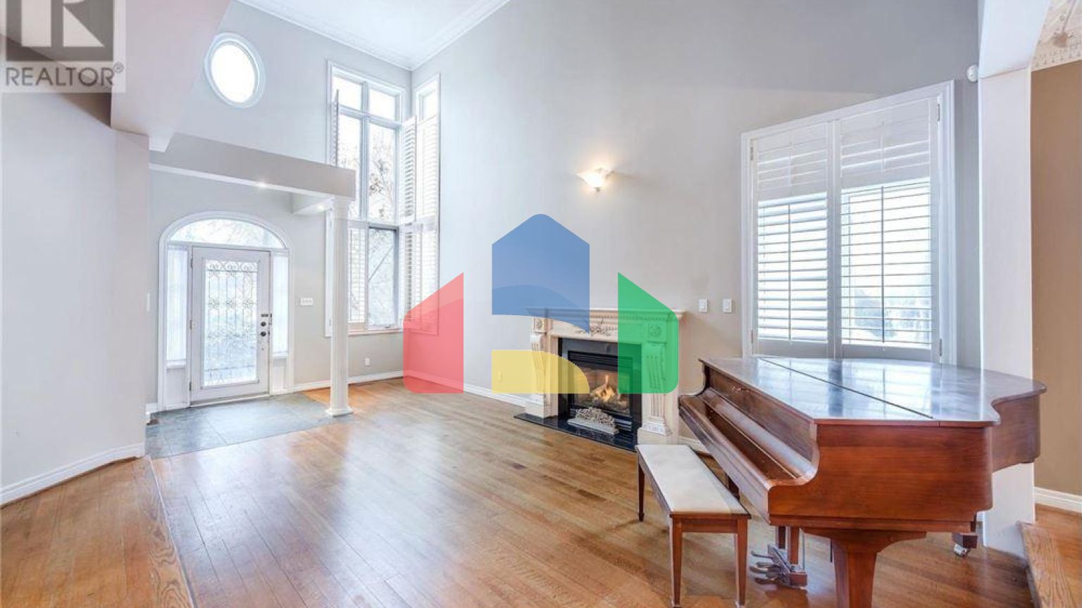 Residential - Single Family Home - Toronto, Canada - Canada