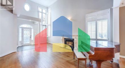 Residential - Single Family Home - Toronto, Canada - Canada