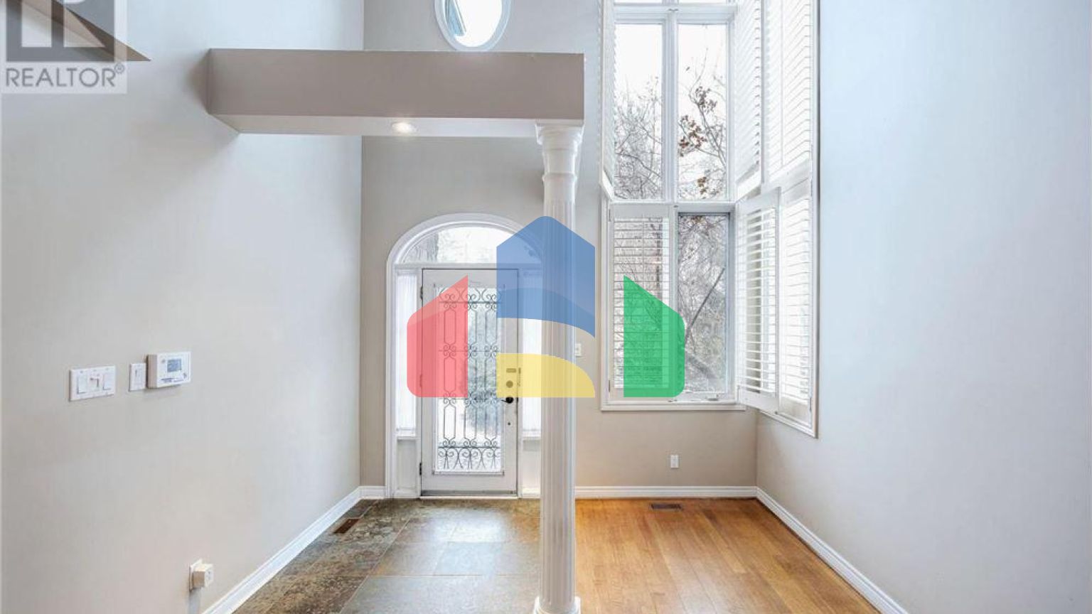 Residential - Single Family Home - Toronto, Canada - Canada