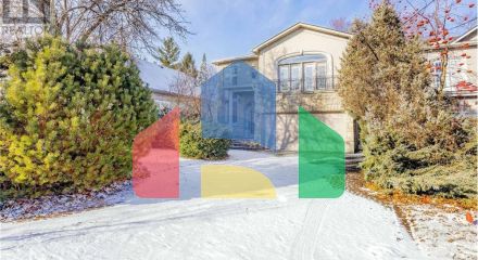 Residential - Single Family Home - Toronto, Canada - Canada